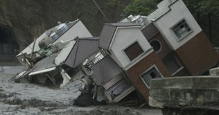 Taiwan scrambles to rescue 700 in landslide villages